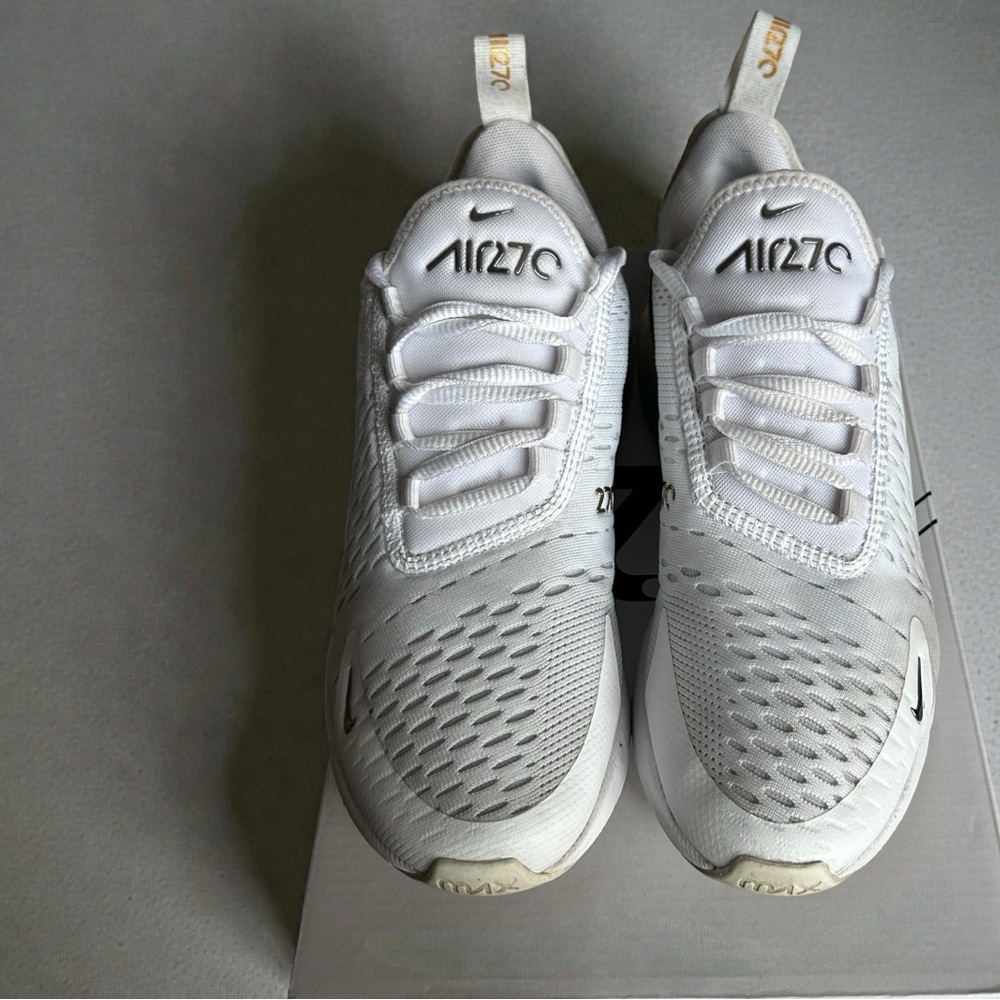 Nike Air Max 270 White Metallic Gold. Women's Size 7 - Picture 2 of 8